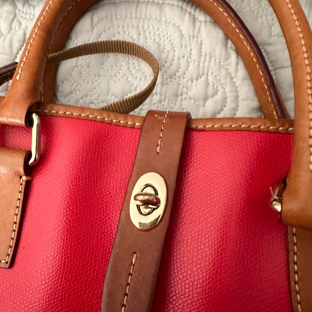 Red Dooney & Bourke handbag